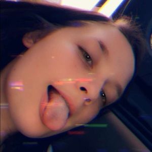 Meet your Posher, Abbey